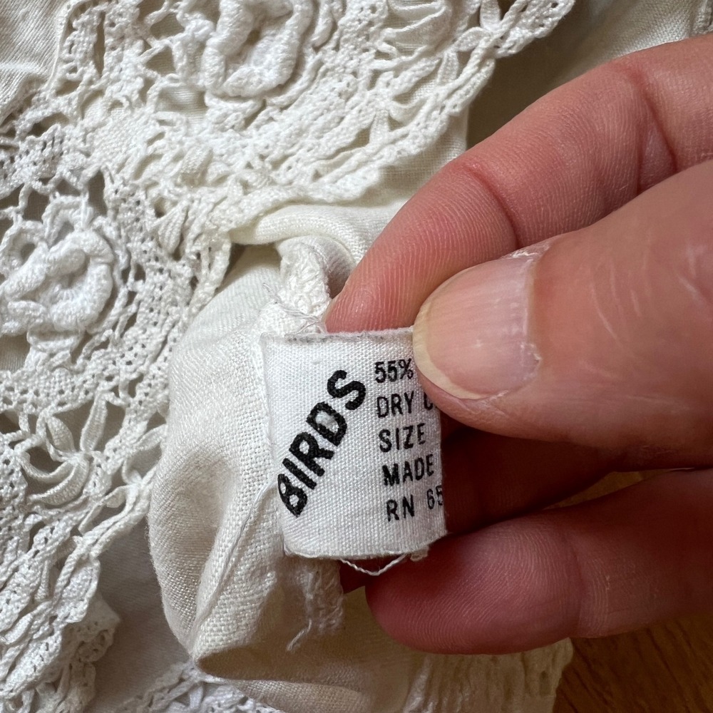 Cream Lace-Trim Cap Sleeve Blouse - Picture 4 of 16